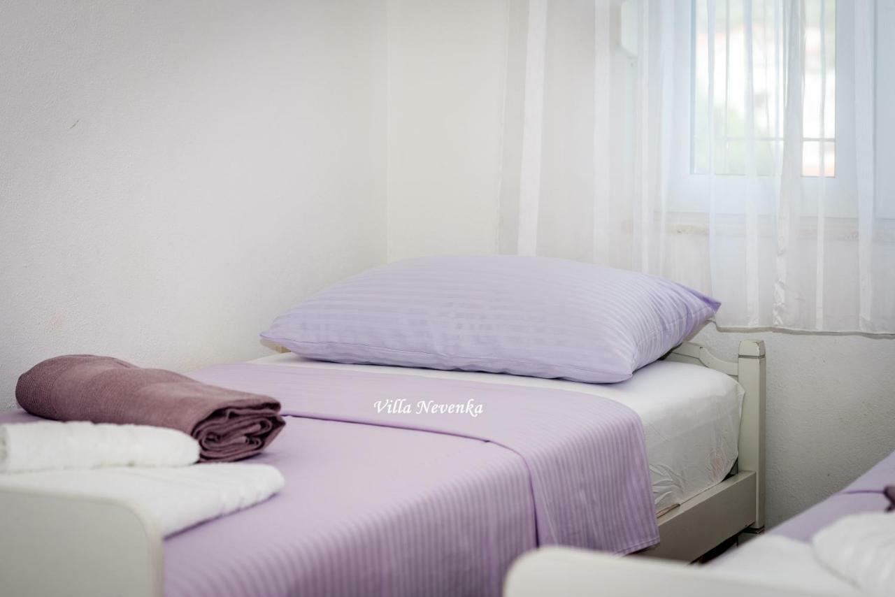 Apartments Villa Nevenka 罗戈兹尼察 外观 照片