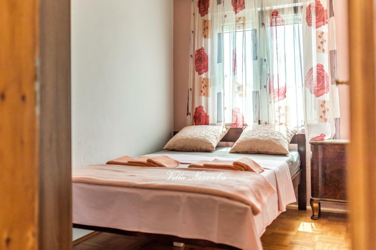 Apartments Villa Nevenka 罗戈兹尼察 外观 照片