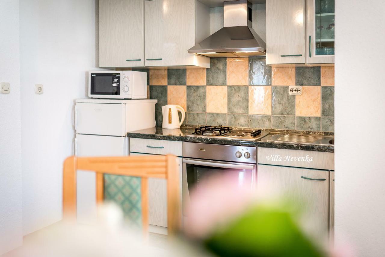 Apartments Villa Nevenka 罗戈兹尼察 外观 照片